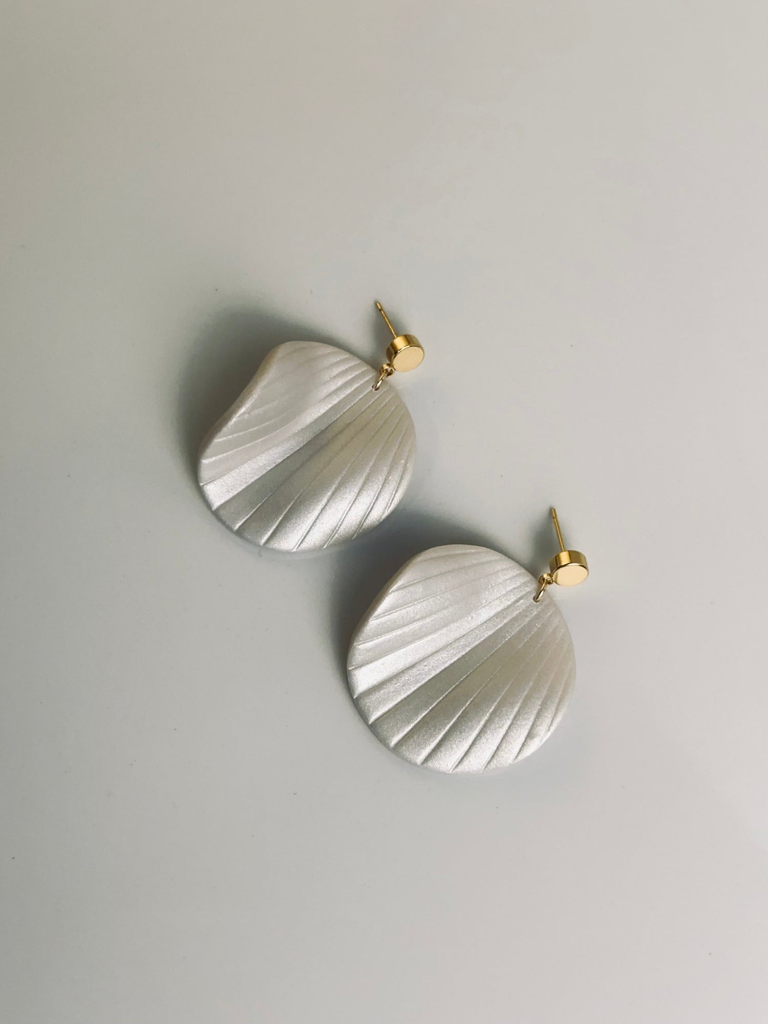 Clay Dangles